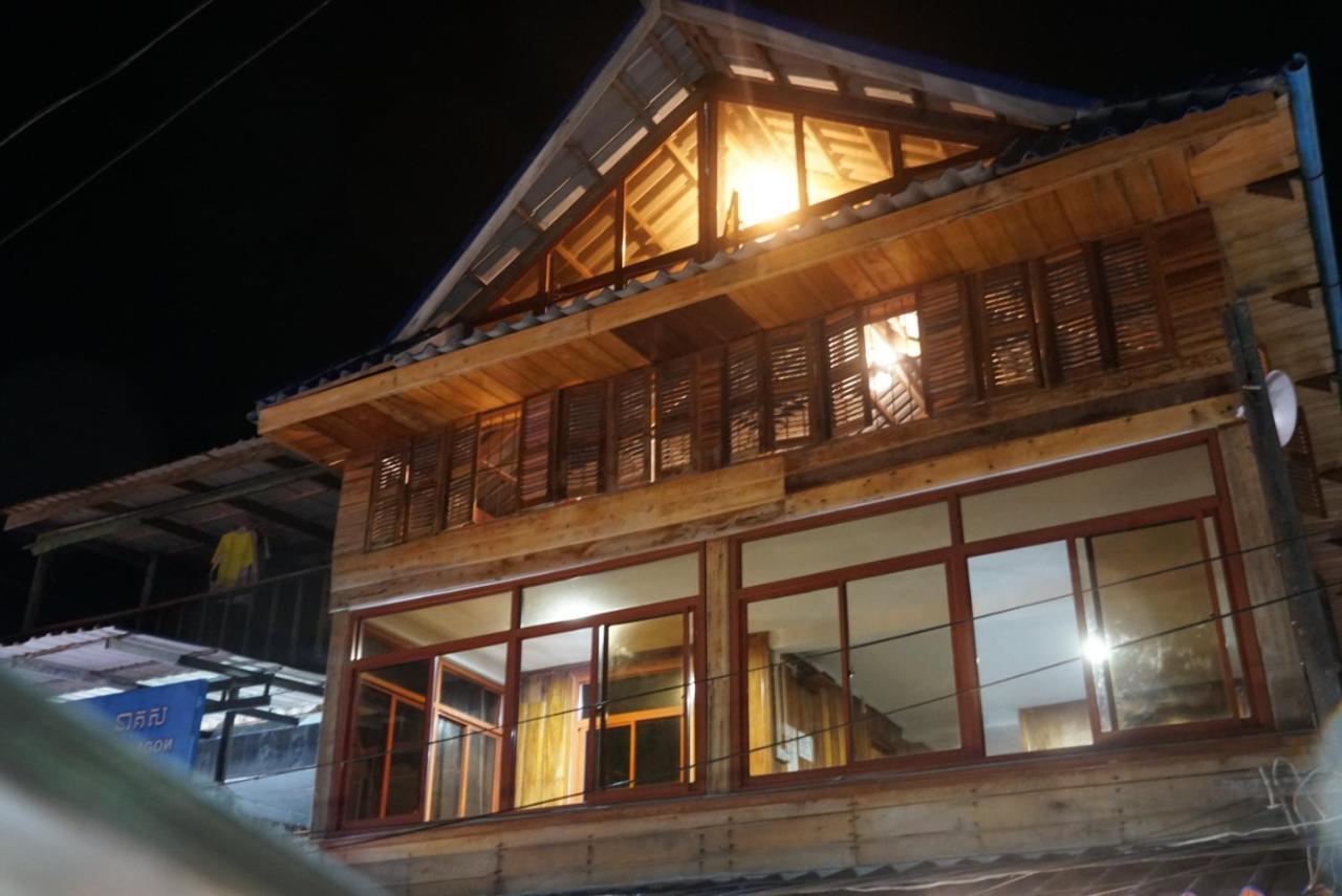 White Rose Guesthouse Kaoh Touch Dış mekan fotoğraf